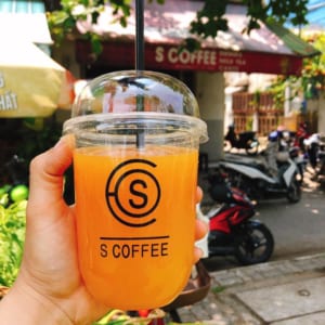 In ly nhựa trà sữa mẫu đẹp nhất 2020